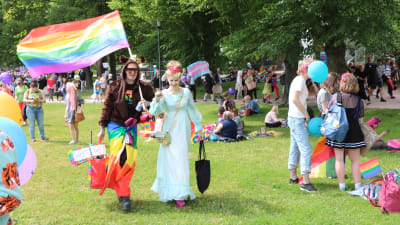 Pridetåget 2018 i Helsingfors. 
