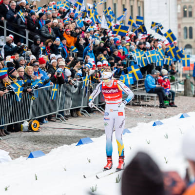 Stina Nilsson tävlar i sprint i Stockholm