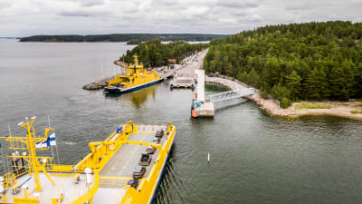 Färja mellan Pargas och Nagu