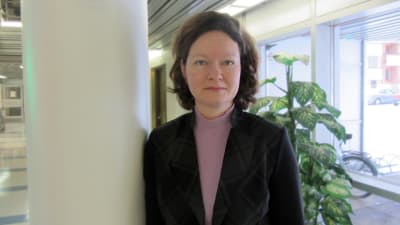 Professor Nina Pilke vid Vasa universitet