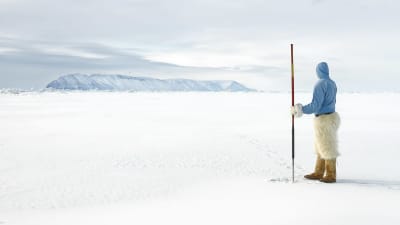 Jägare med harpun på Grönland