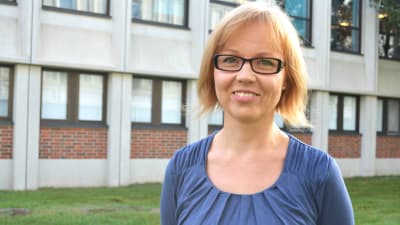 Minna Levälahti, språkråd på Svenska Yle.