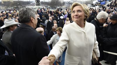 Hillary Clinton vid installationen av Donald Trump som USA:s nya president