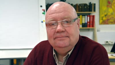 Veli-Matti Mettinen, ordförande för byaföreningen i östra Strömfors