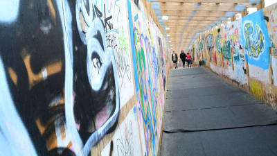 graffiti i gångtunnel