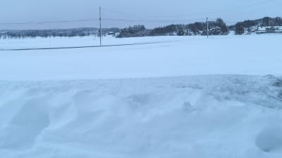 Åkrar med massor av snö i december 2022.