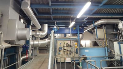 Ekenäs Energis kraftverk och flisvärmeverk i Björknäs i Raseborg.