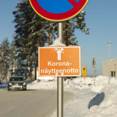 Opaste koronanäytteenottoon Kainuun keskussairaalalla.
