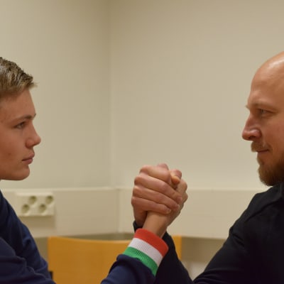 Benjamin Helander och Johan Skogberg bryter arm.