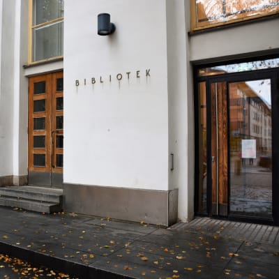 Bild på stadsbiblioteket i Vasa.
