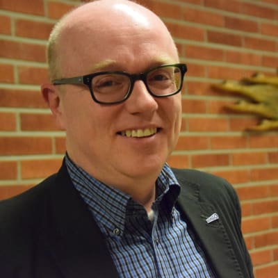 Porträttbild på Tom Gammals