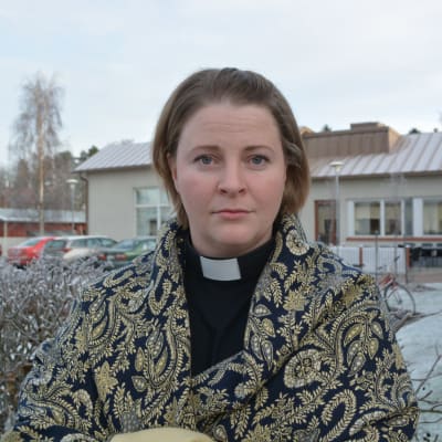 Mia Anderssén-Löf, kyrkoherde i Nykarleby församling.