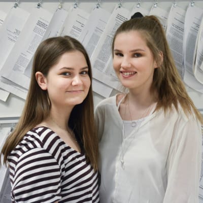gymnasieleverna alexandra joukanen och verna illman