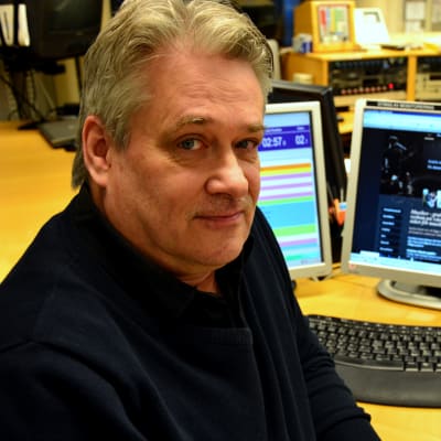 Svenna Martens och webbplatsen Vaasa-artists.fi