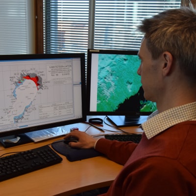 Patrick Eriksson vid Meteorologiska institutet jobbar med israpporter.