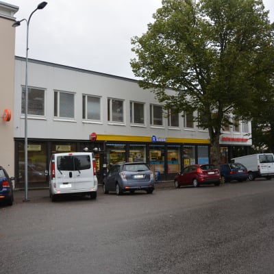 R-kisosken på Stationsvägen i Ekenäs sköter postförsändelserna från och med den 22 september 2015.