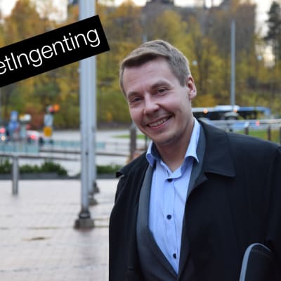 Banombudsman Tuomas Kurttila med #NiVetIngenting-stämpel