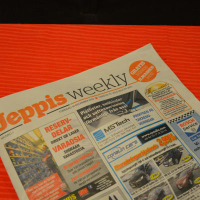 Första numret av gratistidningen Jeppis Weekly.