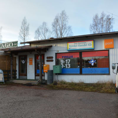 Björkö handel i Houtskär.