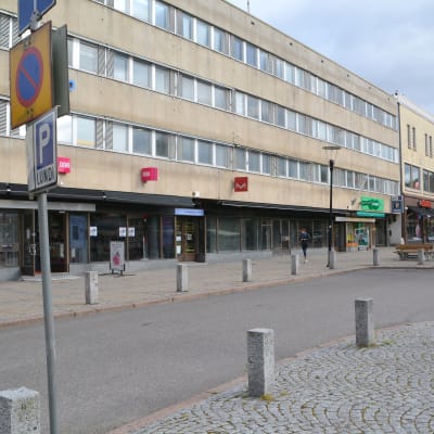 Affärer vid Borgå torg.