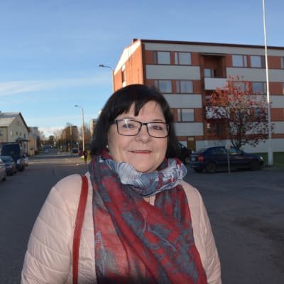Maria Tolppanen är socialdemokratisk lokalpolitiker och riksdagsledamot.
