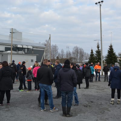 Fotbollsvänner samlades i Bennäs för att stöda hallprojektet