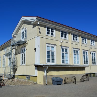 Bennäs skola i Pedersöre