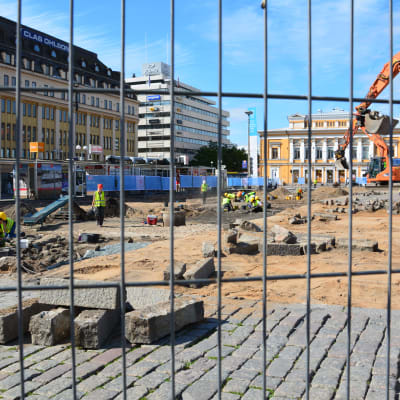 Arkeologiska utgrävningar på Salutorget i Åbo
