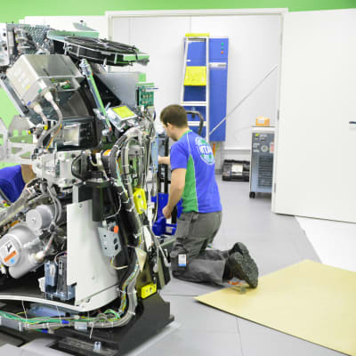 PET-CT maskinen installeras på Vasa centralsjukhus.