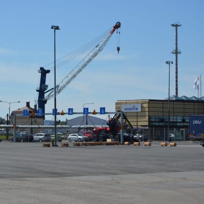 Nya trafikarrangemang vid hamnen i Vasklot.