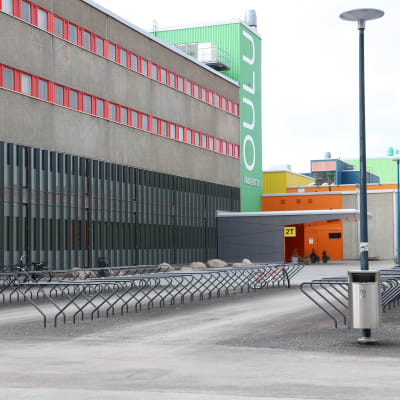 Oulun yliopiston rakennuksia.