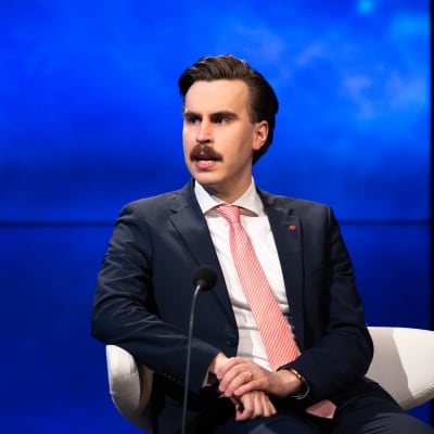 Kansanedustaja Matias Mäkynen, SDP.