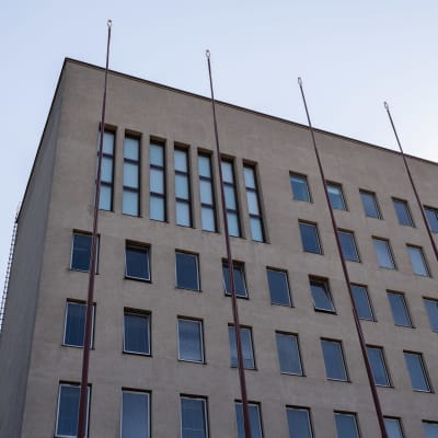 Kotkan kaupungintalon julkisivu Kotkassa.