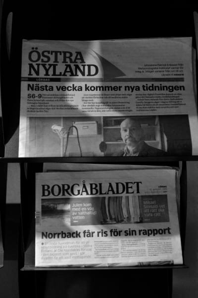 de östnyländska tidningarna Borgåbladets och Östra Nylands sista nummer