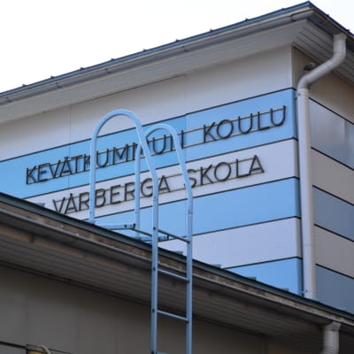 Vårberga skola och Kevätkummun koulu i Borgå