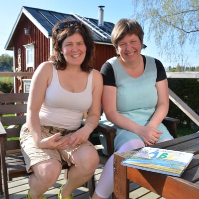 Kristina Svels och Anita Storm har skrivit en ABC-bok om världsarvet.