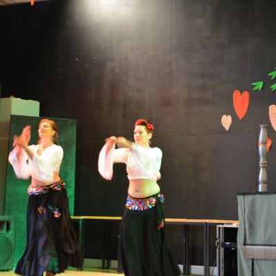 Magdans vid Mirahuset i Vasa