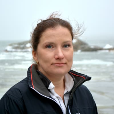 Yrkesfiskare Tanja Åkerfelt från Löparö i Sibbo.