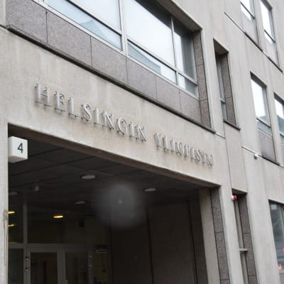 Helsingfors universitet.