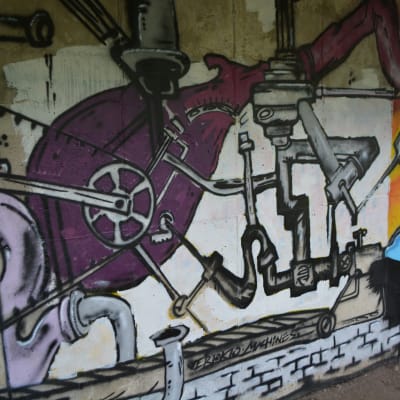 Graffiti på avloppsreningsverket i Kokon i Borgå.