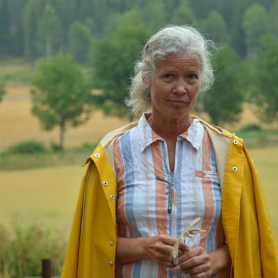 Cecilia Bruncrona är jordbrukare i Pojo.