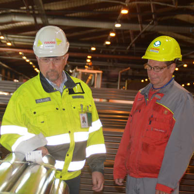 Fabrikschef Kalle Råstedt (till vänster) och Timo Jansson, huvudförtroendeman på Ssab.
