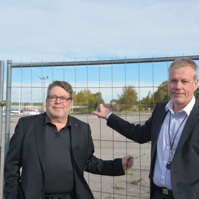 Konsult Peter Tanzer och Ralf Lindén från Åbonejdens OP-Fastighetscentral.