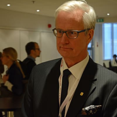 Heikki Pälve chef för läkarförbundet intervjuas i samband med Läkardagarna i Helsingfors 13.1.2016