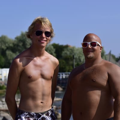 Tuukka Palonen och Niko Laitila är klippdykare.