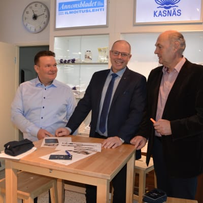 Kim Mattson, Christer Nyback och Göran Eriksson är glada över tillbyggnadsplanerna