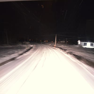 Ordentligt vinterföre på de österbottniska vägarna.