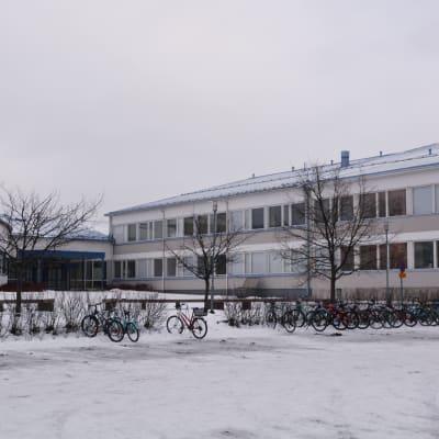 linnanjoen koulu