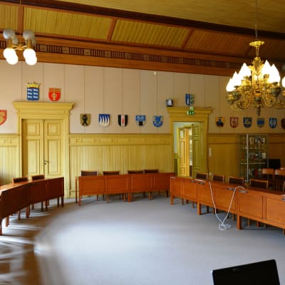 Stadsfullmäktiges sal i Kaskö.