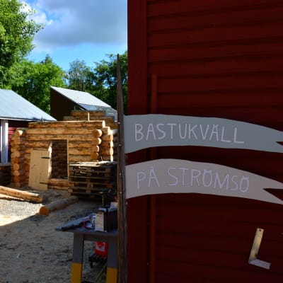 Bastubygge på Strömsö